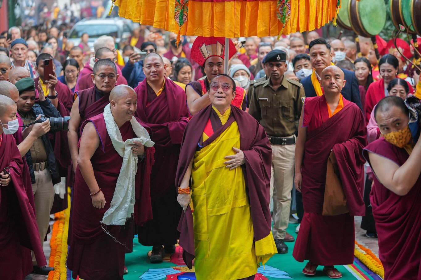 Guru Vajradhara Chamgon Kenting Tai Situpa Arrives in Bodhgaya
